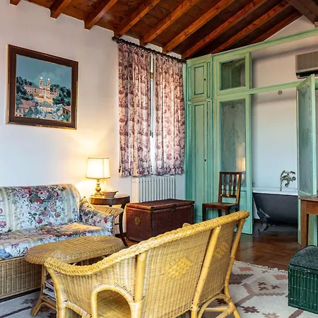 Apartment Cozy And Charming In Veronacenter With Parking