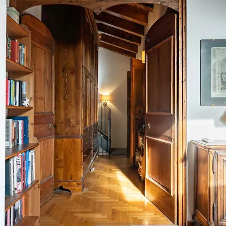 Apartment Cozy And Charming In Veronacenter With Parking