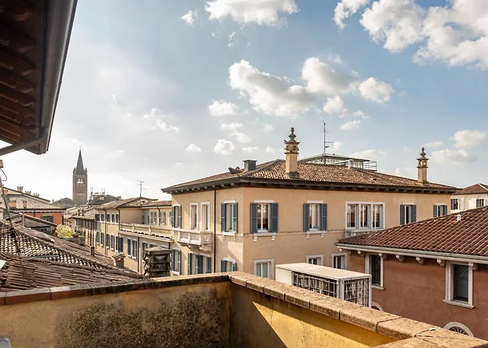 公寓 Guesthost - Romantic With Breathtaking Views! 维罗纳