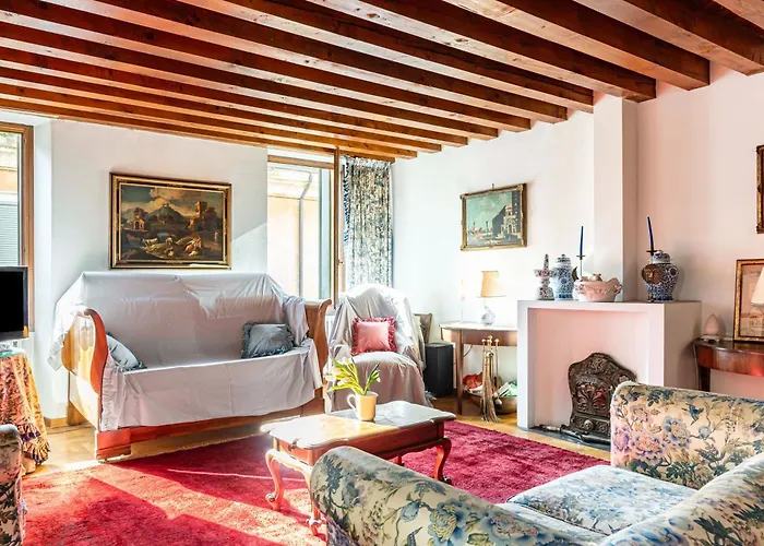 Guesthost - Romantic With Breathtaking Views! * 维罗纳